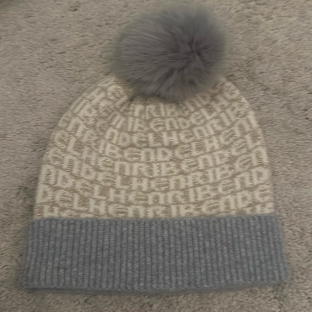 Henri Bendel Beanie